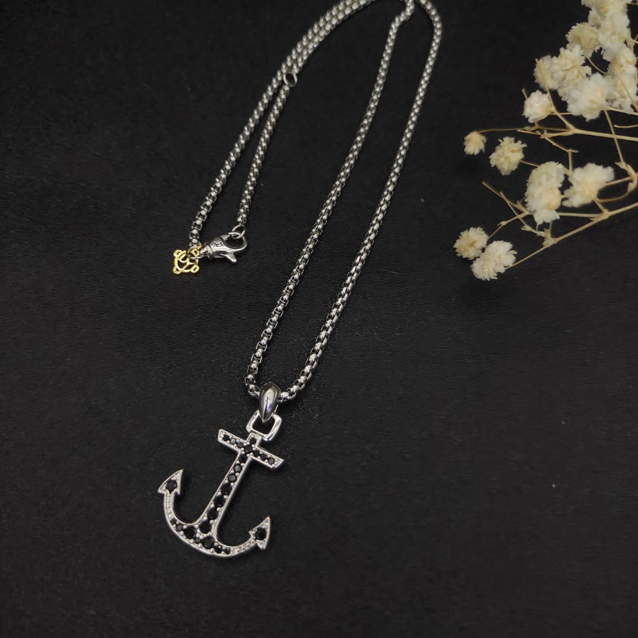 David Yurman Silver Anchor Pendant Necklace with Black Stones